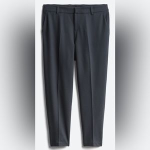 18W Kelsey Straight Knot Trouser - EXCELLENT CONDITION!!